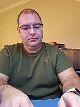 Snapshot of Andrew1900529 chatting on October 2025 07:23:02 AM Andrew1900529 online show from October 2025 07:23:02 AM