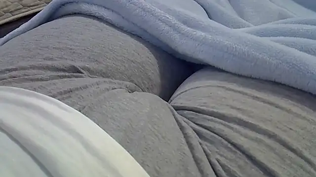 perescam online show from March 2026 12:45:02 PM