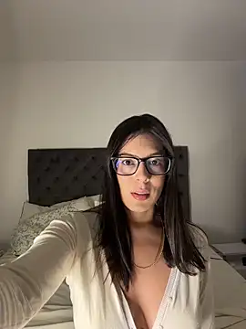 kamivolkano online show from October 2025 10:54:02 PM