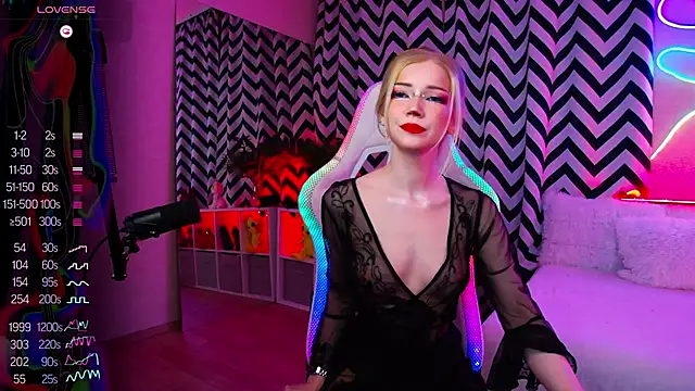 Snapshot of Misamane chatting on December 2024 12:45:02 PM Misamane online show from December 2024 12:45:02 PM