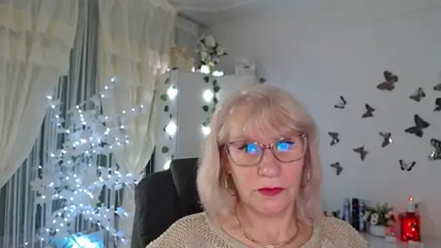 Ghertrude52 online show from December 2025 05:24:01 AM