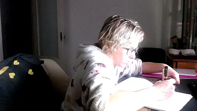 SexxyLety online show from November 2025 09:02:01 PM