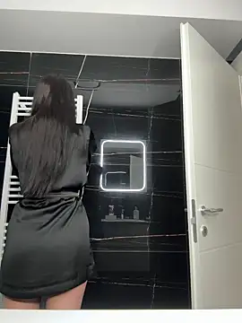 Snapshot of Rileysim88 chatting on January 2025 09:05:01 AM Rileysim88 online show from January 2025 09:05:01 AM