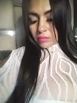 Snapshot of chelaqueen_ chatting on July 2026 03:00:02 AM chelaqueen online show from July 2026 03:00:02 AM