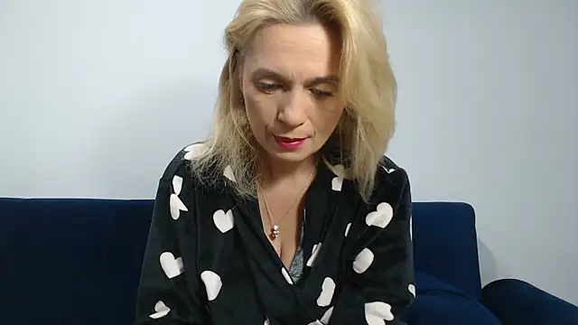 MysticCreature online show from December 2025 04:17:01 AM