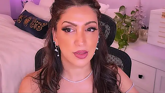 Wonderful Woman online show from March 2026 03:54:01 AM