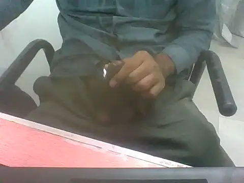 Snapshot of lltstr52 chatting on March 2026 06:03:01 AM lltstr52 online show from March 2026 06:03:01 AM