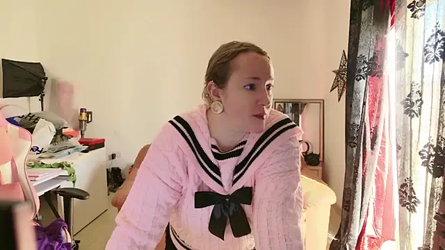 kisicaxx online show from January 2025 10:16:02 AM