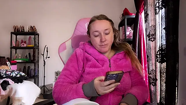 kisicaxx online show from January 2026 08:30:01 AM