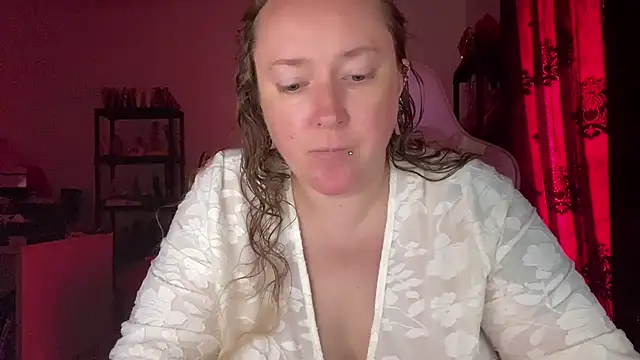 kisicaxx online show from July 2026 09:00:02 AM