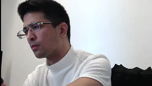 Snapshot of SebastianReiss chatting on March 2025 05:23:02 AM SebastianReiss online show from March 2025 05:23:02 AM