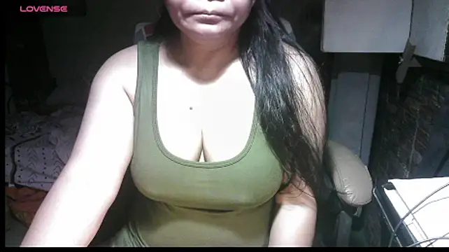 Snapshot of Hotpinay43 chatting on September 2025 12:01:02 AM Hotpinay43 online show from September 2025 12:01:02 AM