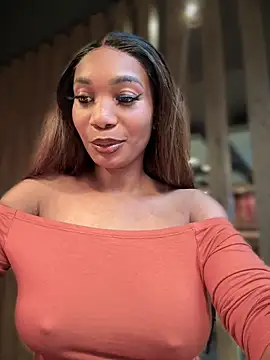 Snapshot of __Nessa__ chatting on October 2025 12:50:01 PM Nessa online show from October 2025 12:50:01 PM