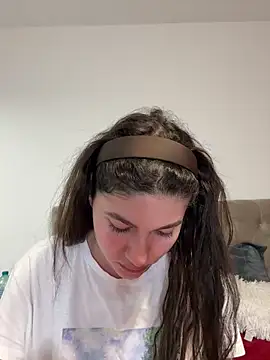 Snapshot of IrisBlues chatting on December 2025 05:06:02 PM IrisBlues online show from December 2025 05:06:02 PM