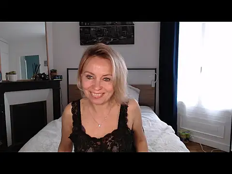 ADreamLady online show from March 2026 03:38:01 PM