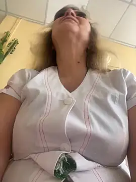 Snapshot of Irina2909@xh chatting on September 2025 06:50:01 AM Irina2909xh online show from September 2025 06:50:01 AM