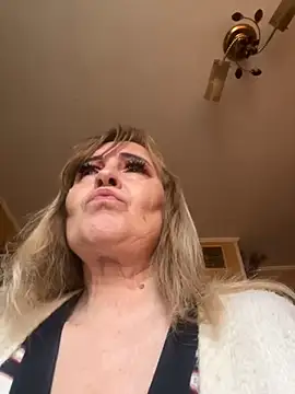 Snapshot of Irina2909@xh chatting on October 2025 06:57:01 AM Irina2909xh online show from October 2025 06:57:01 AM