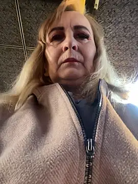 Snapshot of Irina2909@xh chatting on November 2025 12:27:02 PM Irina2909xh online show from November 2025 12:27:02 PM