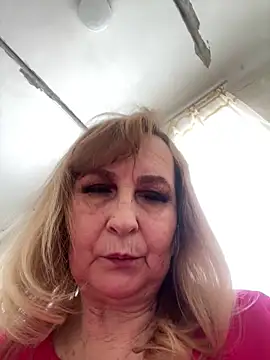 Irina2909xh online show from February 2026 12:16:01 PM