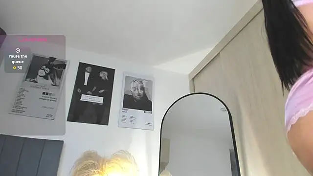 hollyprincess 2 online show from February 2026 06:02:01 AM