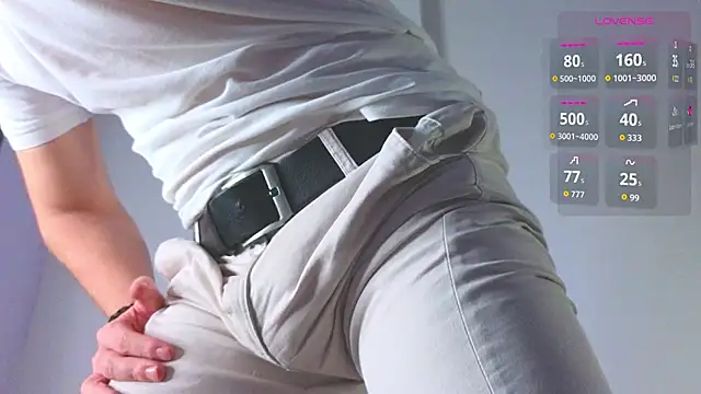 S3Xyes online show from November 2025 04:05:01 PM