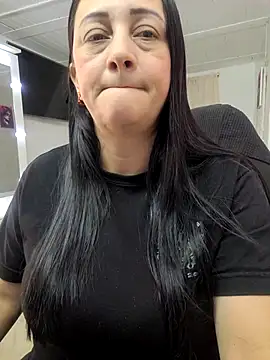 Ameliarizo online show from October 2025 10:18:02 PM