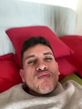 Eduardzmm online show from March 2026 05:18:02 PM