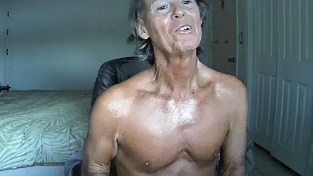 Snapshot of nakeedcowboi65 chatting on July 2026 11:34:02 PM nakeedcowboi65 online show from July 2026 11:34:02 PM