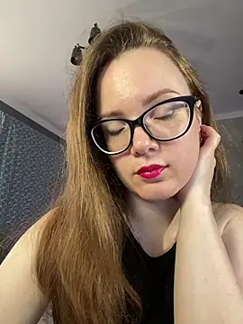 AngelaWhiti online show from June 2026 04:11:02 PM
