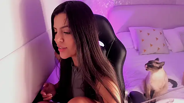 Snapshot of salome__11 chatting on January 2025 05:01:02 AM salome  11 online show from January 2025 05:01:02 AM