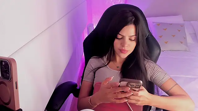 Snapshot of salome__11 chatting on January 2025 05:16:01 AM salome  11 online show from January 2025 05:16:01 AM