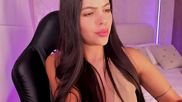 Snapshot of salome__11 chatting on February 2025 06:45:01 AM salome  11 online show from February 2025 06:45:01 AM