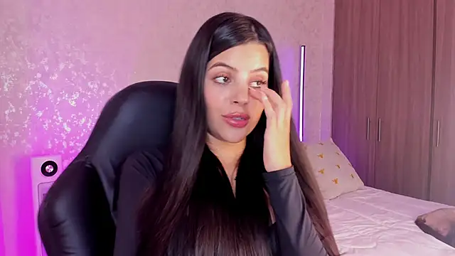 Snapshot of salome__11 chatting on February 2025 06:50:02 AM salome  11 online show from February 2025 06:50:02 AM