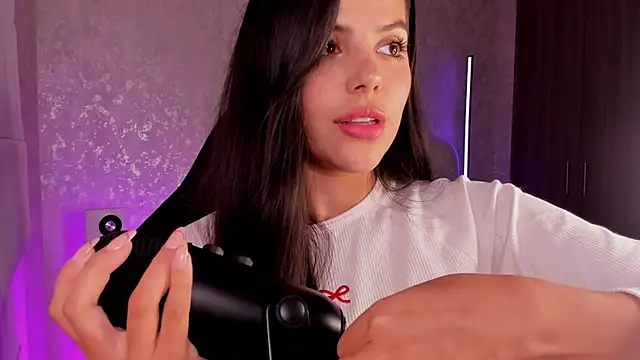 Snapshot of salome__11 chatting on February 2025 04:28:02 AM salome  11 online show from February 2025 04:28:02 AM