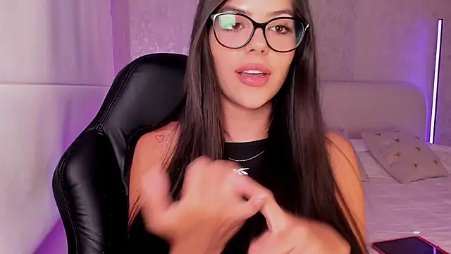 Snapshot of salome__11 chatting on February 2025 11:22:01 PM salome  11 online show from February 2025 11:22:01 PM