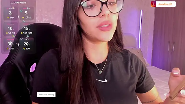 Snapshot of salome__11 chatting on March 2025 04:07:02 AM salome  11 online show from March 2025 04:07:02 AM