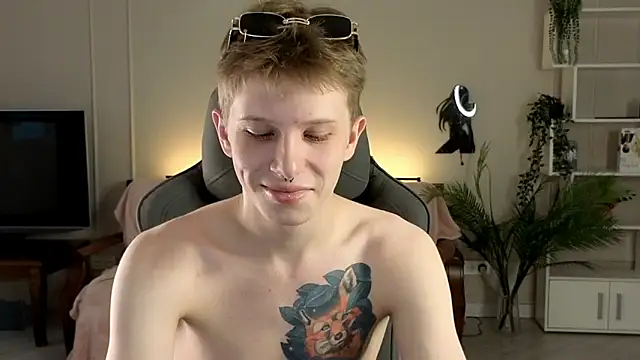 arlekincrop online show from September 2025 12:43:02 AM