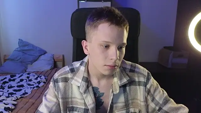 Snapshot of arlekincrop chatting on February 2026 08:24:02 AM arlekincrop online show from February 2026 08:24:02 AM