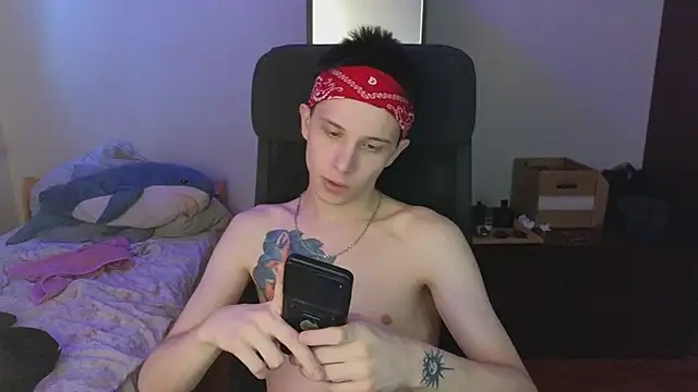 Snapshot of arlekincrop chatting on March 2026 05:36:02 AM arlekincrop online show from March 2026 05:36:02 AM