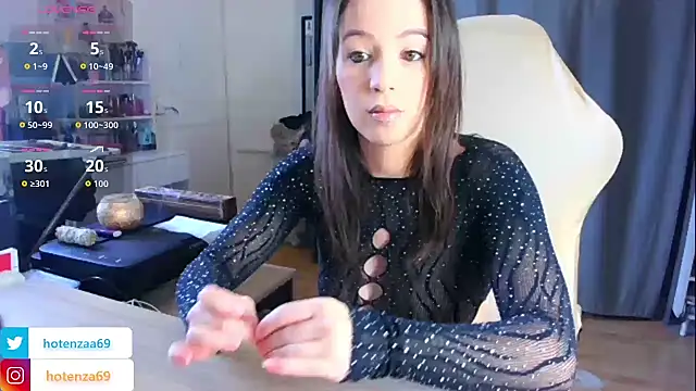 Hotenza69 online show from November 2025 01:55:01 PM