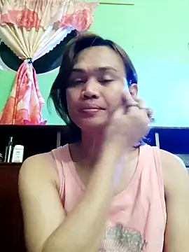 QueenSoreal online show from October 2025 04:20:02 PM