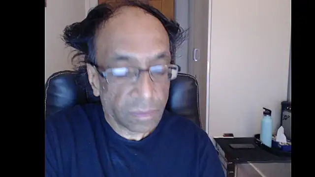 Snapshot of rauncher1 chatting on June 2026 08:30:02 AM rauncher1 online show from June 2026 08:30:02 AM