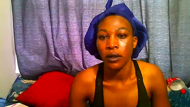 Snapshot of freaky_naughty chatting on January 2025 03:54:02 PM freaky naughty online show from January 2025 03:54:02 PM