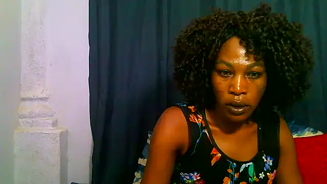 Snapshot of freaky_naughty chatting on January 2025 05:53:01 PM freaky naughty online show from January 2025 05:53:01 PM