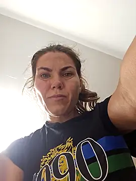 FeliciaKrige online show from October 2025 08:17:01 PM