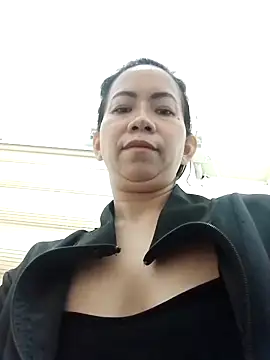 Snapshot of ladyxianne chatting on March 2025 08:49:02 AM ladyxianne online show from March 2025 08:49:02 AM