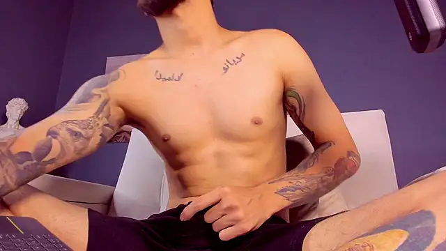 alessandro duty online show from January 2025 02:51:02 AM