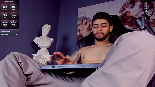 alessandro duty online show from February 2025 04:07:02 AM