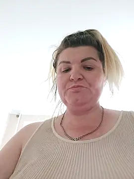 VeronikaBless online show from September 2025 01:59:01 PM