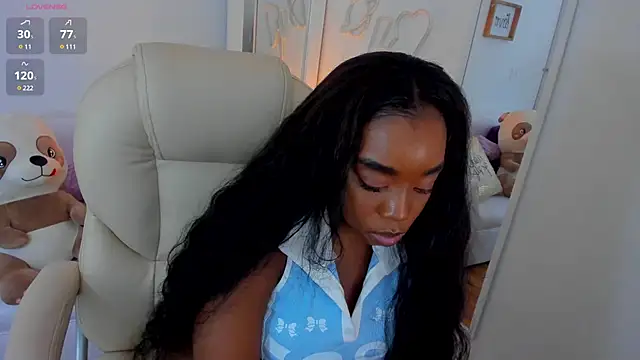 zobe love online show from March 2025 05:28:02 AM